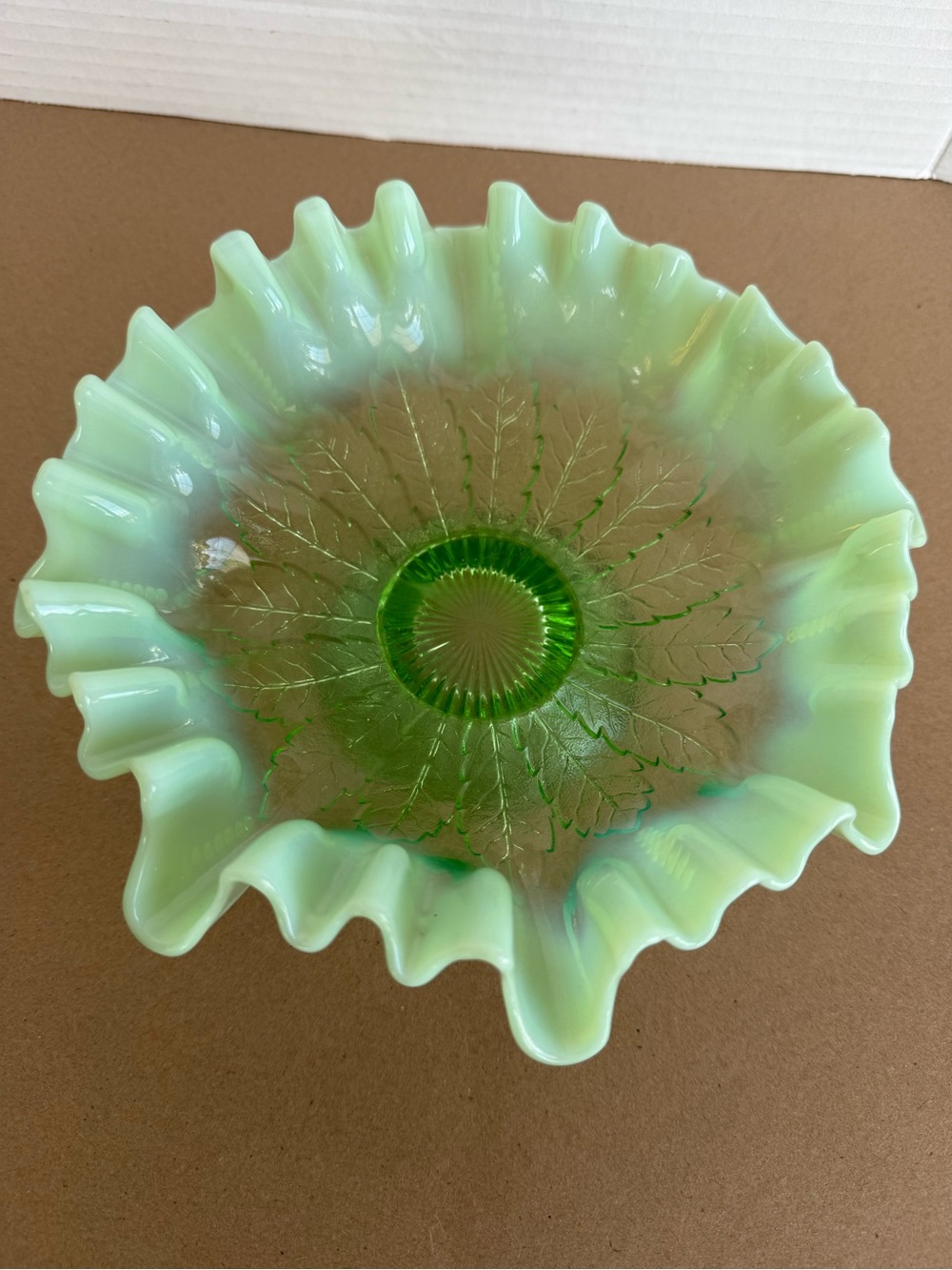 Antique Northwood Green Opalescent Leaf & Beads Ruffled Edge Glass Bowl VTG Dish